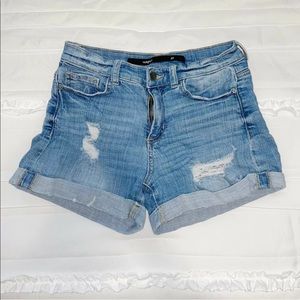 Harper Womens Blue Distressed Mid Rise Light Wash Denim Jean Shorts